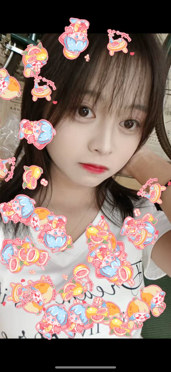 云南昆明官渡18岁学生妹，体检后可无套，会跳舞，身材好，颜值在线，玩的花，欲望强，有m评测报告