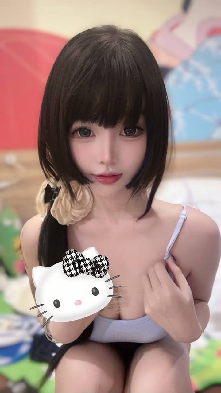 小一 极品妹妹，深圳 东莞 广州，有纹身不抽烟，不想接长期，有合得来的可商量考虑