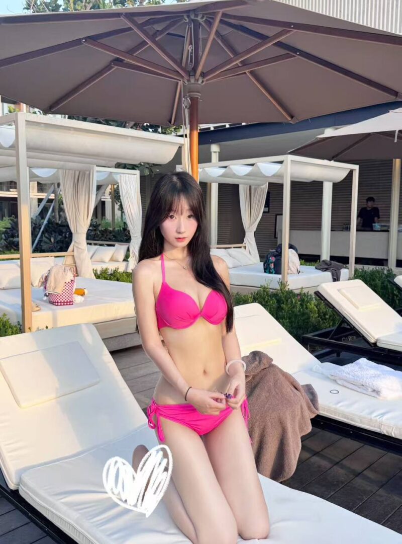 天津小哈18/168/98/B，学生，年纪小，女高刚考完试，不想上学了