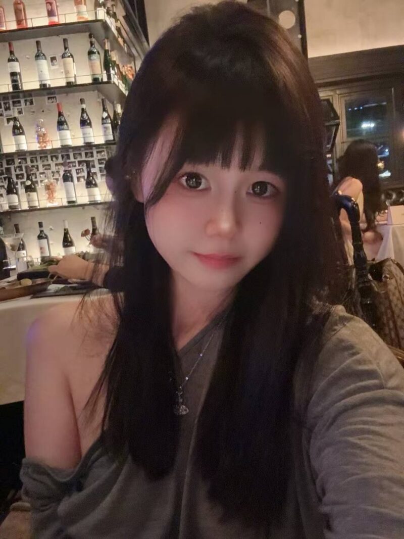 广东珠海:21/158/90，反差大，听话乖，生刚毕业