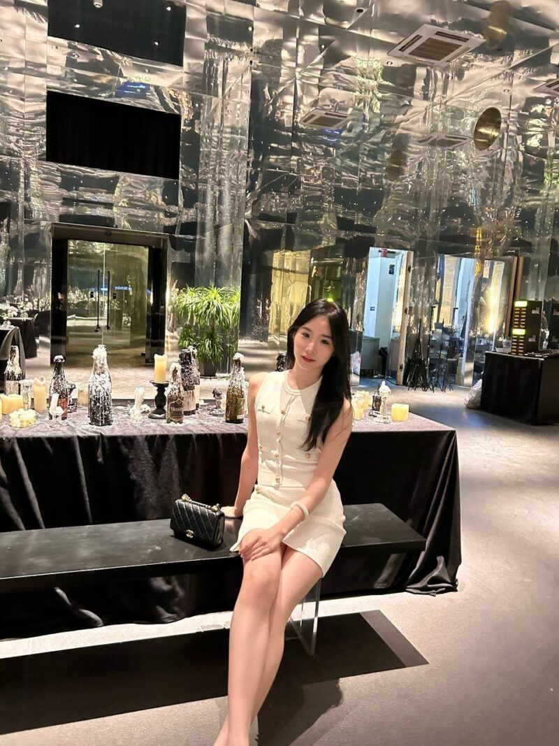 广西南宁包养无业女孩，喜欢健身 水多